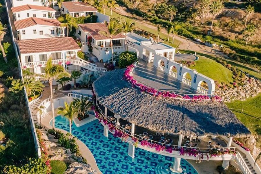 Mar del Cabo by Velas Resort