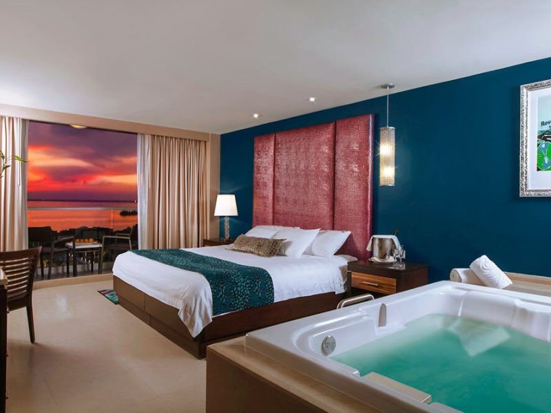 Deluxe – Vista a la Laguna (2 Adultos)