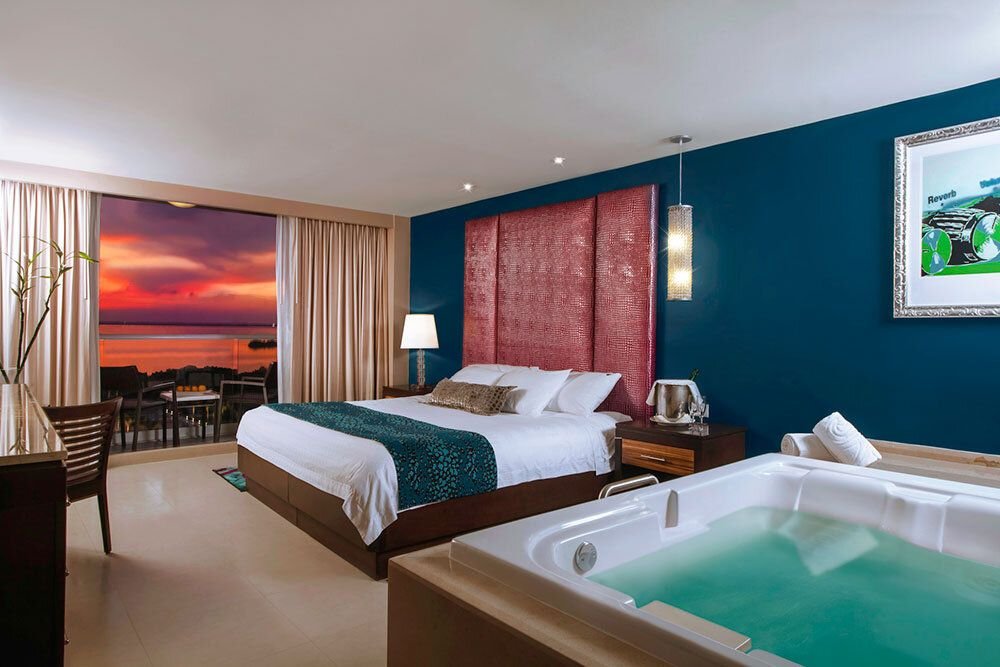 Deluxe – Vista a la Laguna (2 Adultos)