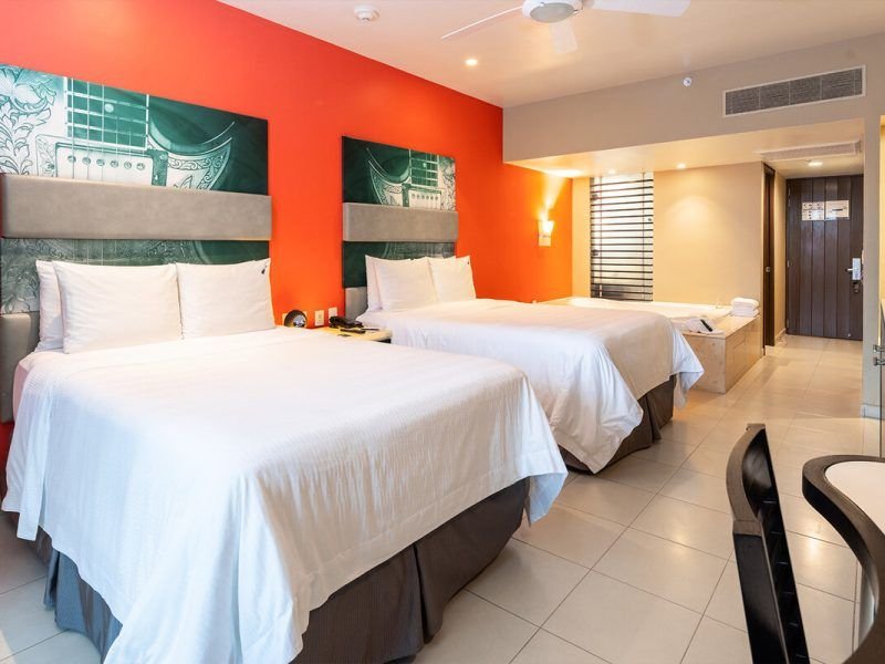 Deluxe Room (2 Adultos)