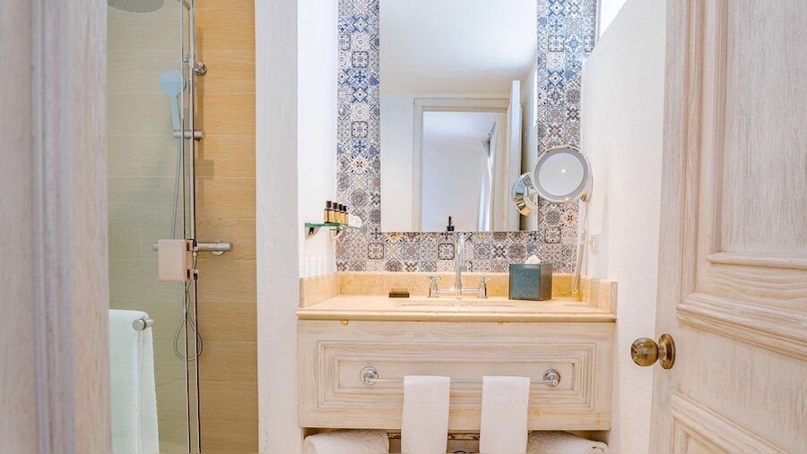 Suite vista al Jardín (2 Adultos)